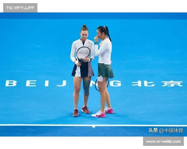 埃拉尼保利尼联手夺法网女双冠军 意大利老将包揽双打混双双冠 埃拉尼保利尼联手夺法网女双冠军 意大利老将包揽双打混双双冠