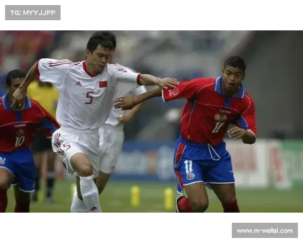 范志毅寄语年轻球员：放下包袱勇于挑战全力以赴拼搏精神